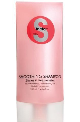 Tigi S Factor Smoothing Shampoo  200ml Šampon pro všechny typy vlasů