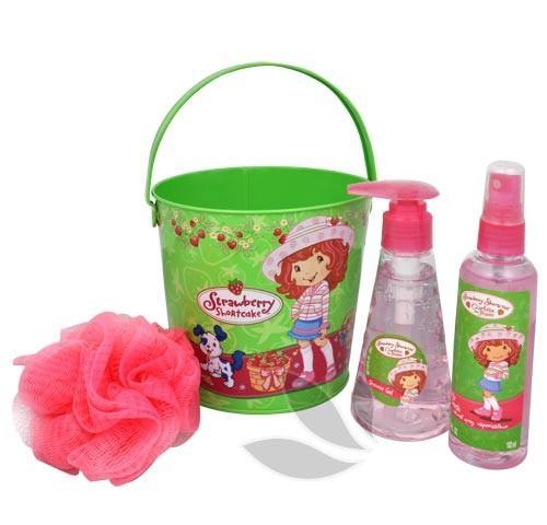 Disney Strawberry Shortcake - tělový sprej 100 ml   sprchový gel 125 ml   houba na mytí   plechový kyblíček, Disney, Strawberry, Shortcake, tělový, sprej, 100, ml, , sprchový, gel, 125, ml, , houba, mytí, , plechový, kyblíček